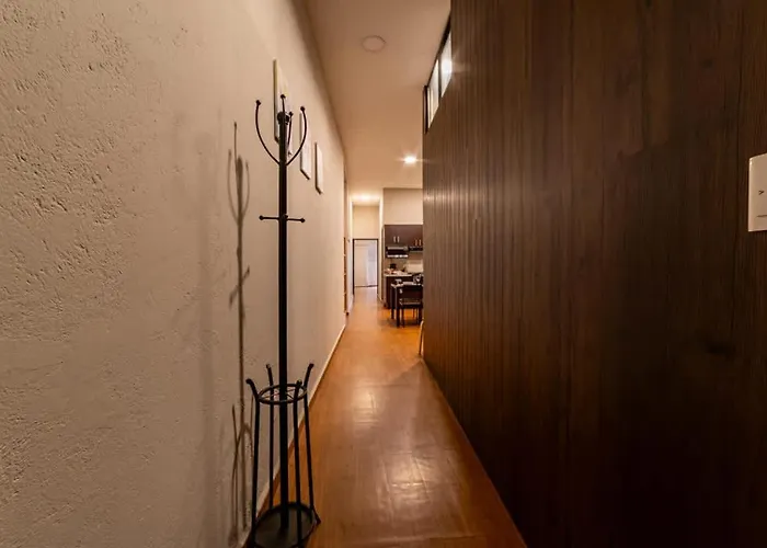 104 Location 2Bdrm 2Bath Ac Apt Fits 8 Rooftop